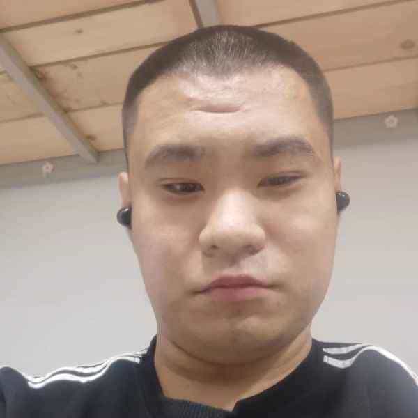 25岁岁山东单身帅哥 - 无锡吉缘网