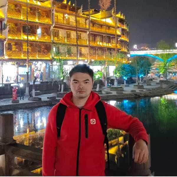 39岁岁广东单身帅哥 - 无锡吉缘网